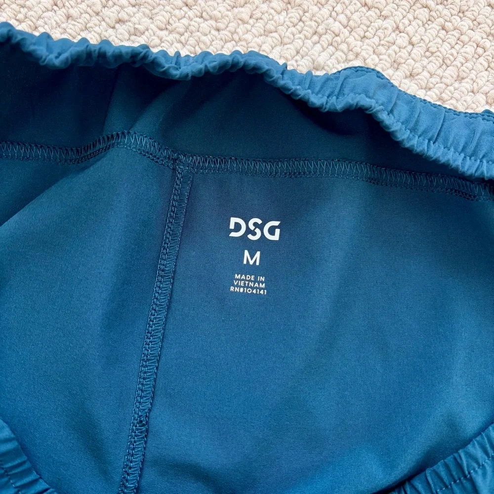 DSG men’s medium